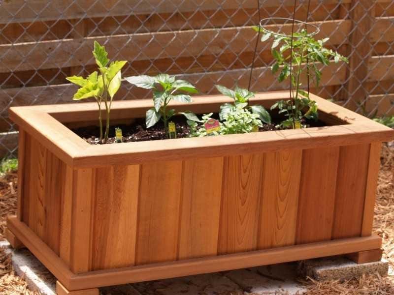 45 Easy and Amazing DIY Wooden Planter Box ideas You Can Make!