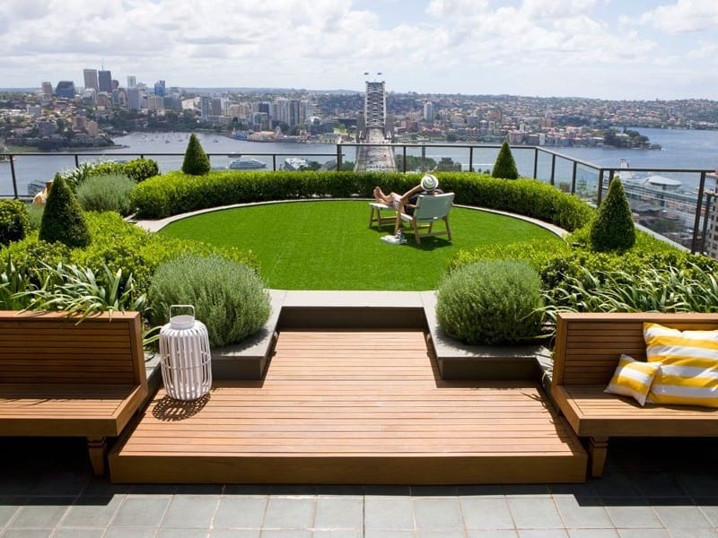 9 Remarkable Rooftop Garden Designs Around the World - Green roof garden, Roof  garden design, Roof garden