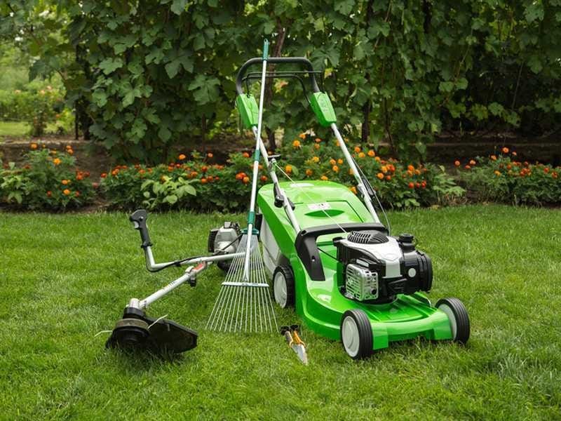 Best Robotic Lawn Mowers for 1/2 Acre Lot: A Comprehensive Guide