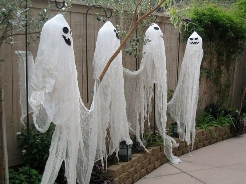 Halloween Garden Party Ideas – Throw A Backyard Halloween Celebration