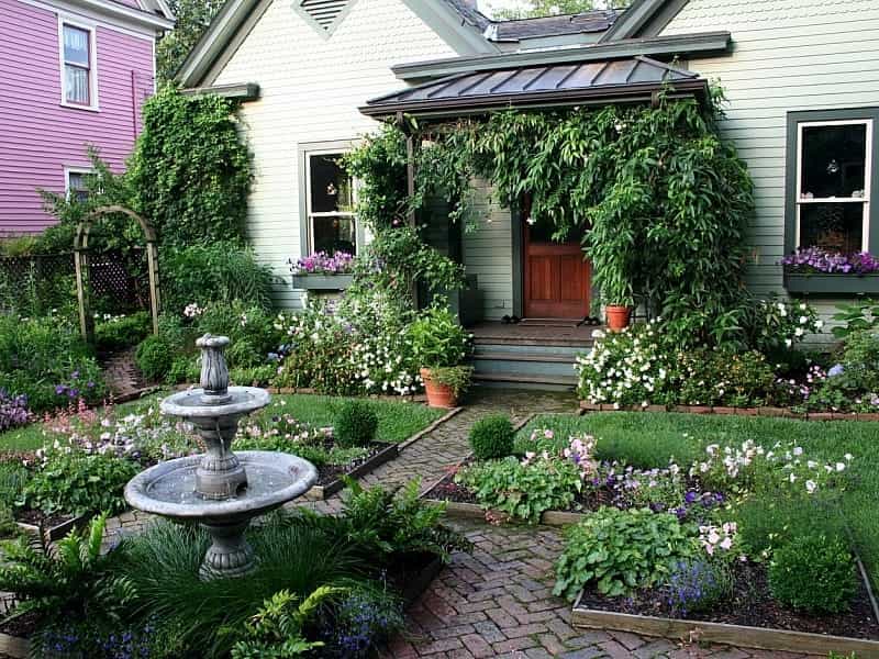 How to Create a Classic Cottage Garden - Cottage style decorating,  renovating and entertaining Ideas for indoors and out