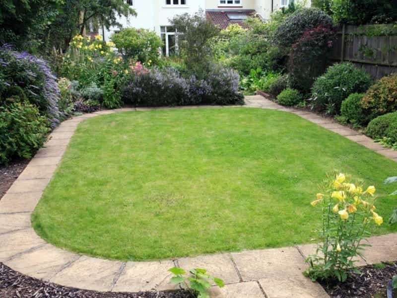 How to create borders in your garden - The English Garden