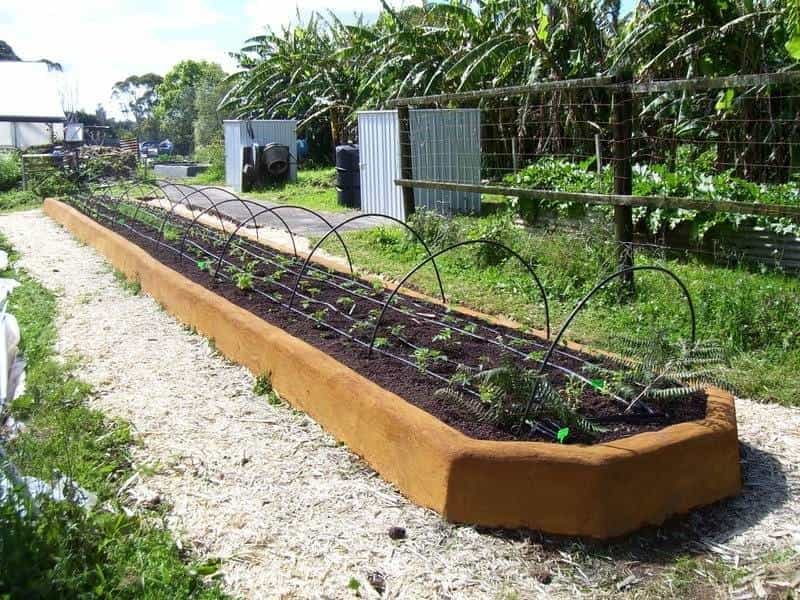 Raised garden bed ideas: Build raised planters for low-maintenance gardening  - Country